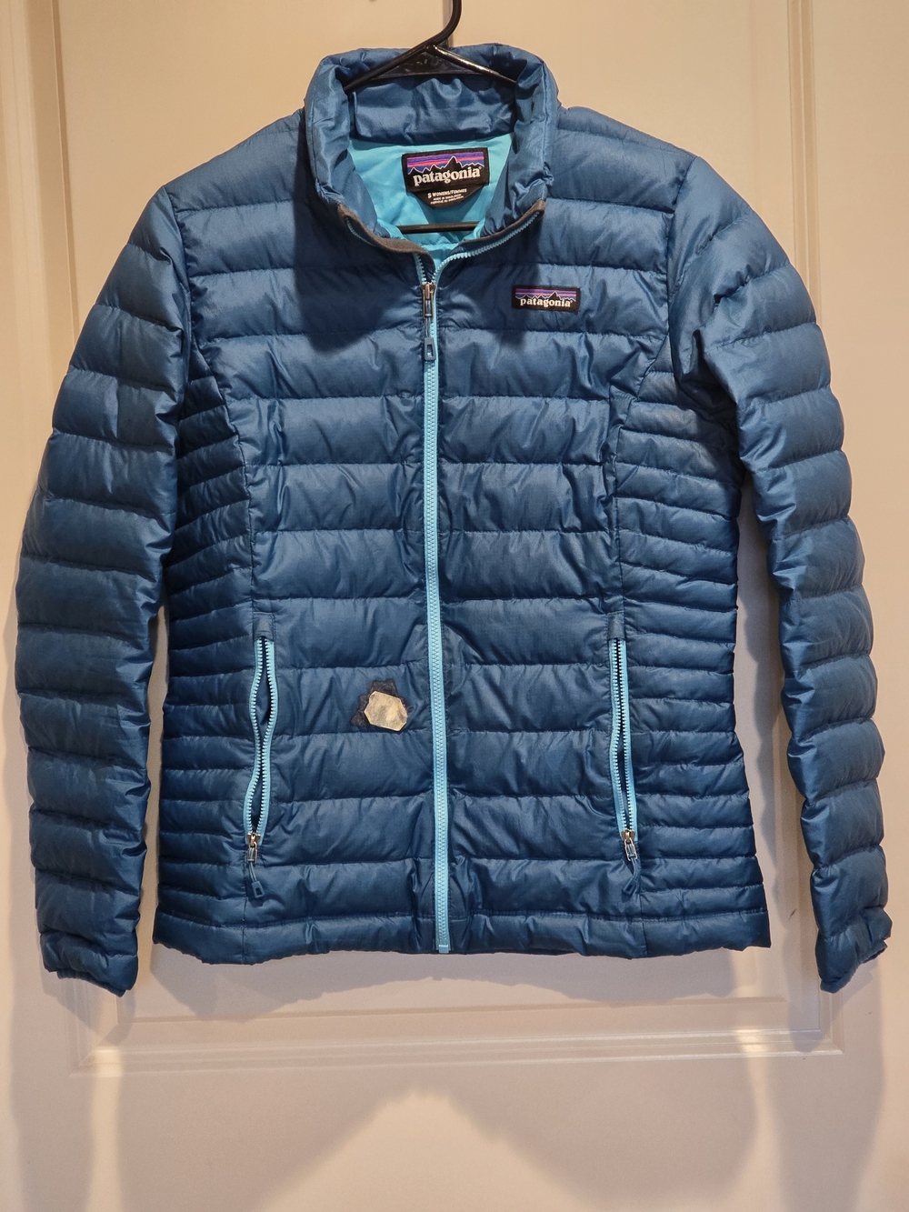 Patagonia Women’s Teal Blue Puffer Jacket
